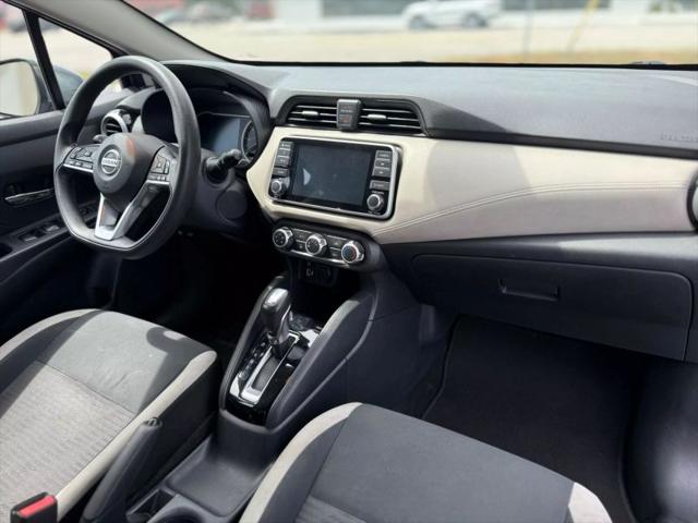 2020 Nissan Versa SV Xtronic CVT