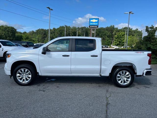 2025 Chevrolet Silverado 1500 4WD Crew Cab Short Bed Custom
