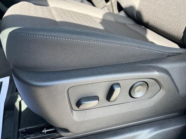 2025 Chevrolet Silverado 1500 4WD Crew Cab Short Bed Custom