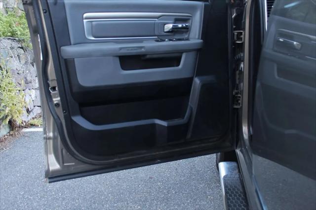 2014 Ram 1500 SLT