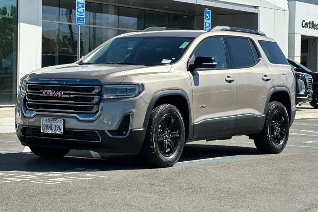 2022 GMC Acadia AWD AT4