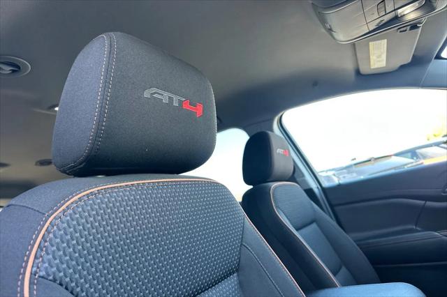 2022 GMC Acadia AWD AT4
