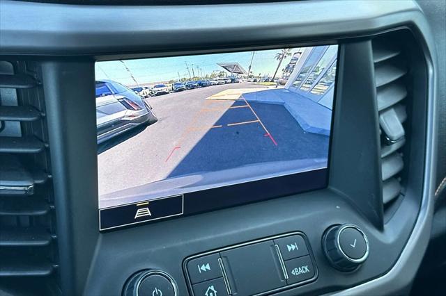 2022 GMC Acadia AWD AT4