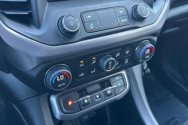 2022 GMC Acadia AWD AT4