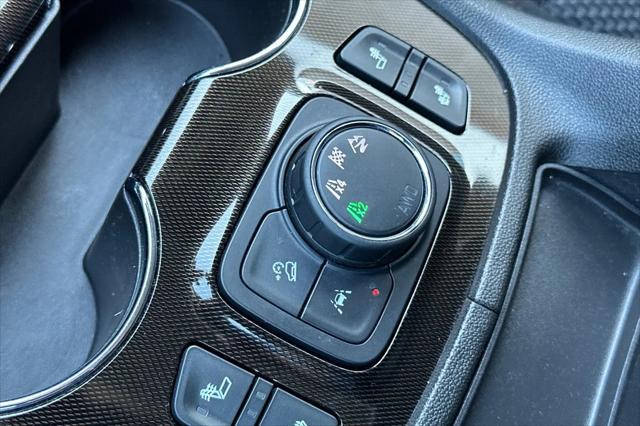 2022 GMC Acadia AWD AT4