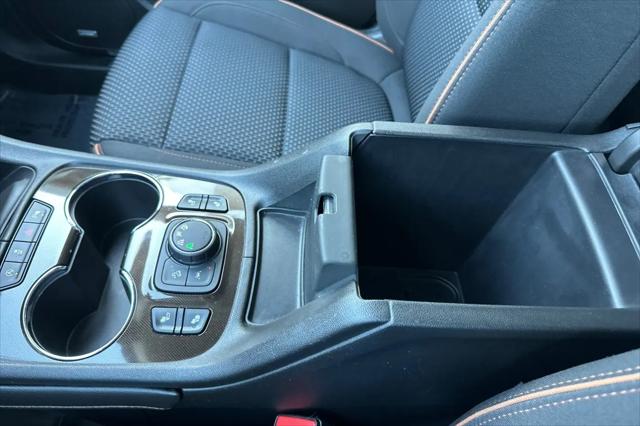 2022 GMC Acadia AWD AT4
