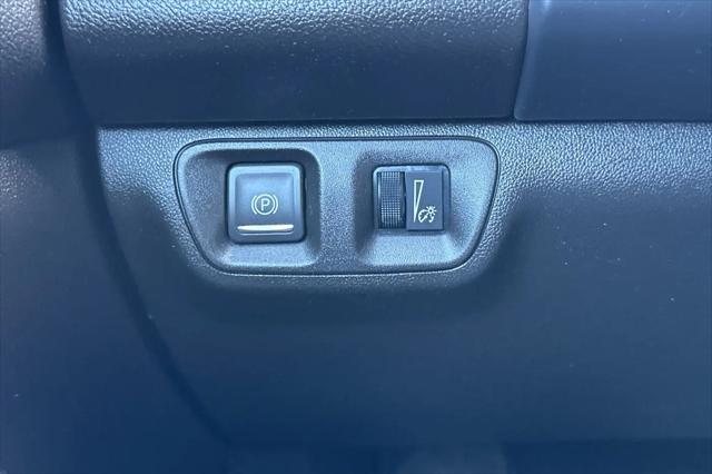 2022 GMC Acadia AWD AT4