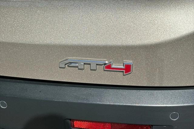 2022 GMC Acadia AWD AT4