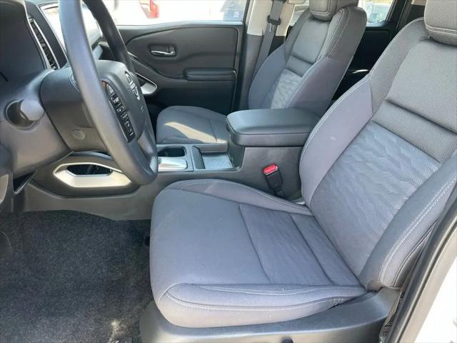 2023 Nissan Frontier Crew Cab SV 4x4