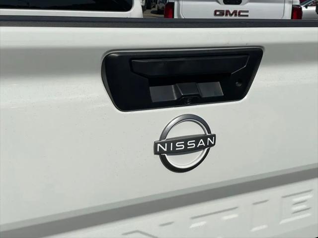 2023 Nissan Frontier Crew Cab SV 4x4