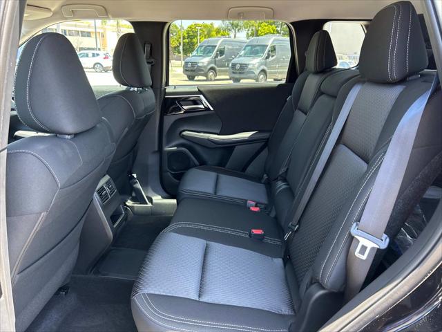 2025 Mitsubishi Outlander PHEV ES S-AWC