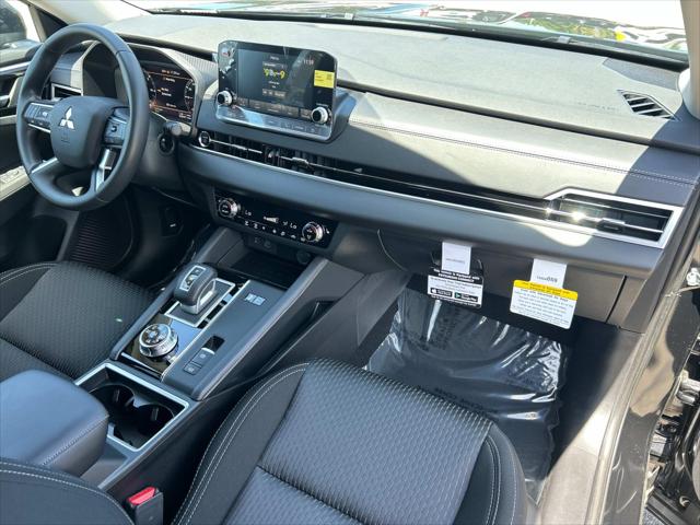 2025 Mitsubishi Outlander PHEV ES S-AWC