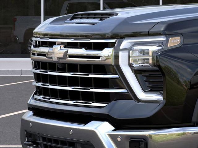 2025 Chevrolet Silverado 2500HD 4WD Crew Cab Standard Bed LTZ