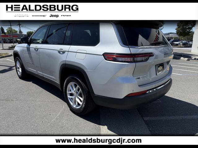 2023 Jeep Grand Cherokee L Laredo 4x4