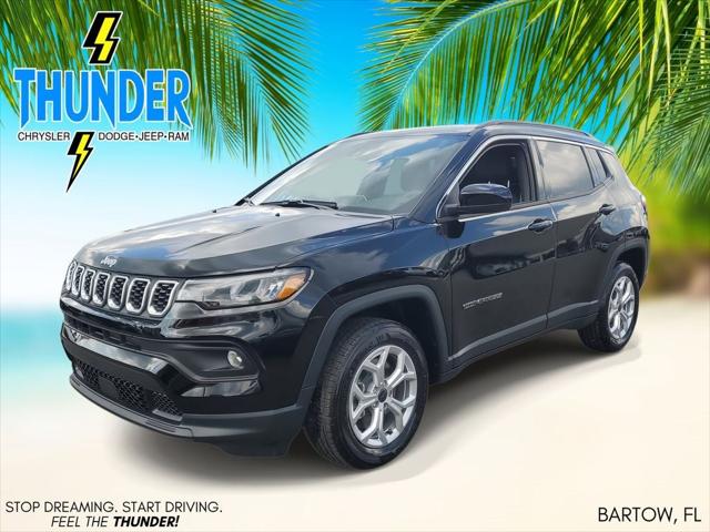 2025 Jeep Compass COMPASS LATITUDE 4X4