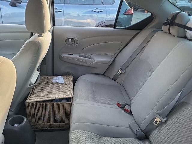 2012 Nissan Versa 1.6 SV