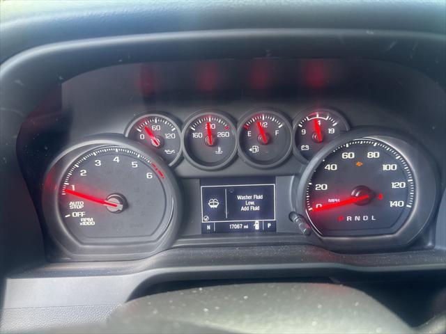 2023 Chevrolet Silverado 1500 2WD Crew Cab Short Bed Custom