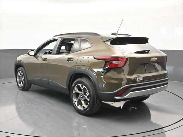 2024 Chevrolet Trax FWD LT