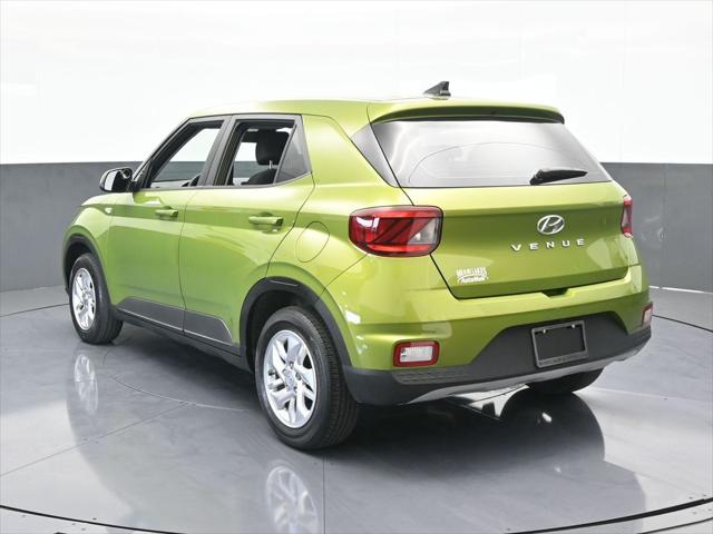 2022 Hyundai Venue SE