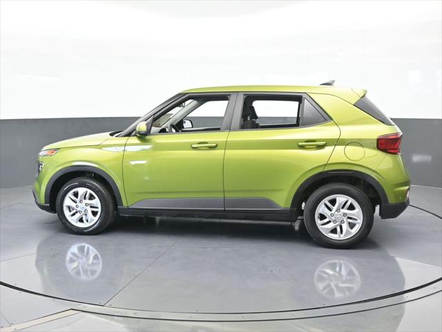 2022 Hyundai Venue SE