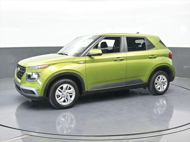 2022 Hyundai Venue SE