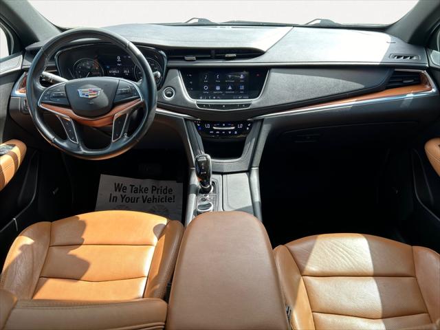 2021 Cadillac XT5 FWD Premium Luxury