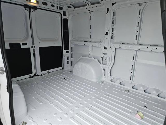 2025 Ram ProMaster Cargo Van Tradesman Low Roof 118" WB w/Pass Seat