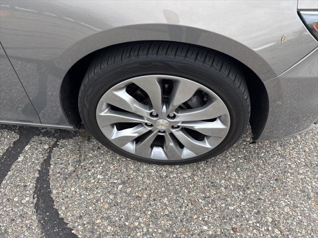 Used 2018 Chevrolet Malibu For Sale in Waterford Twp, MI