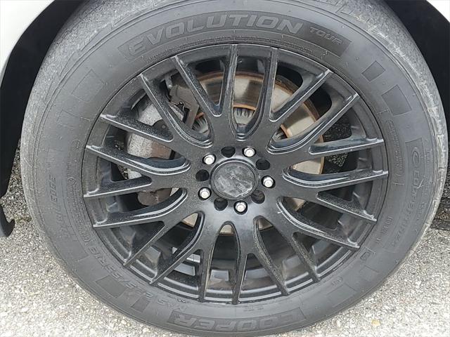 Used 2009 Ford Taurus For Sale in Waterford Twp, MI