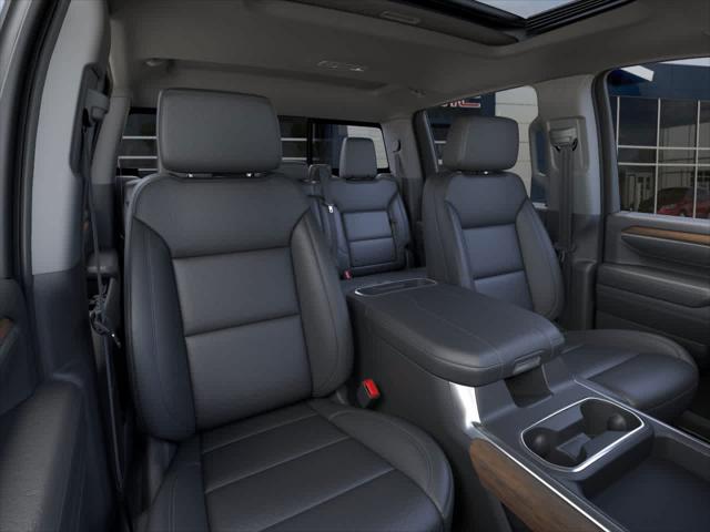 2025 GMC Sierra 2500HD 4WD Crew Cab Standard Bed SLT