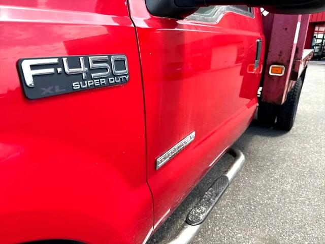 2003 Ford F-450 Regular Cab 4WD DRW