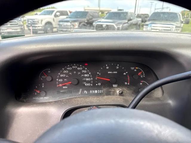 2003 Ford F-450 Regular Cab 4WD DRW
