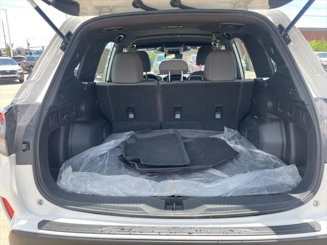 2025 Subaru Forester Base