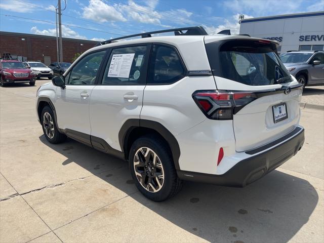 2025 Subaru Forester Base