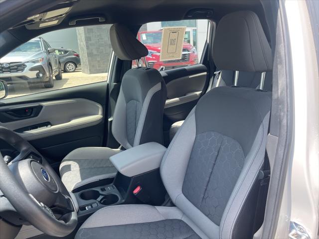 2025 Subaru Forester Base