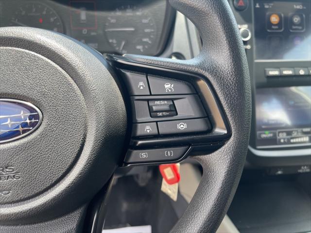 2025 Subaru Forester Base