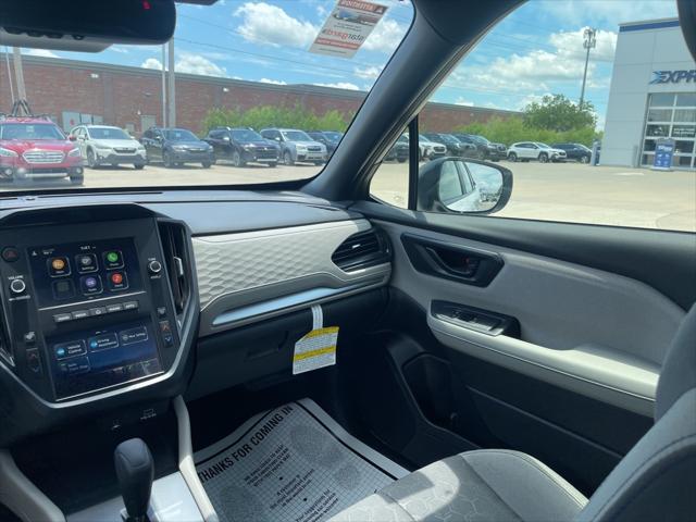 2025 Subaru Forester Base