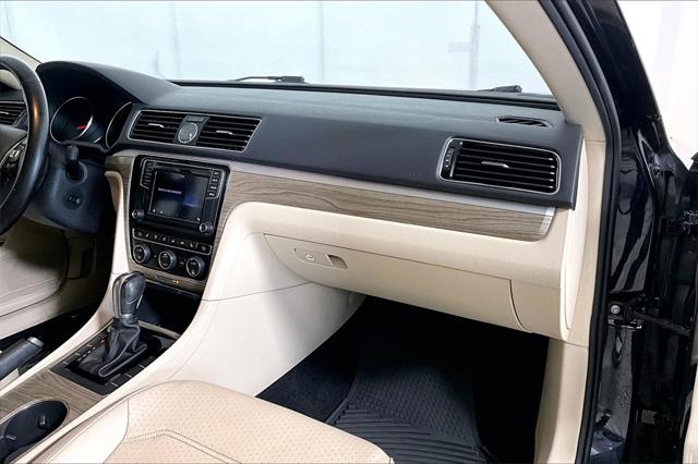 Used 2017 Volkswagen Passat For Sale in Olive Branch, MS