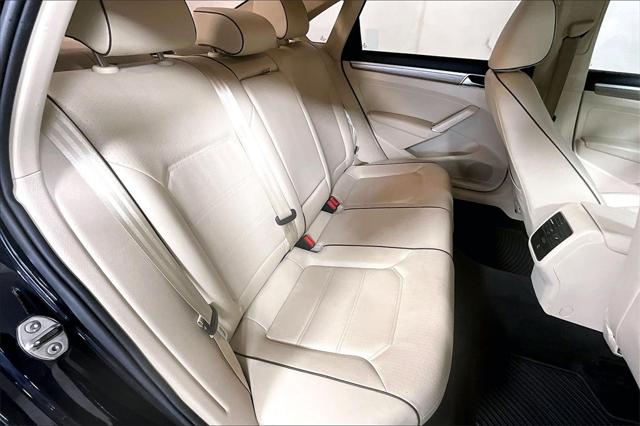 Used 2017 Volkswagen Passat For Sale in Olive Branch, MS