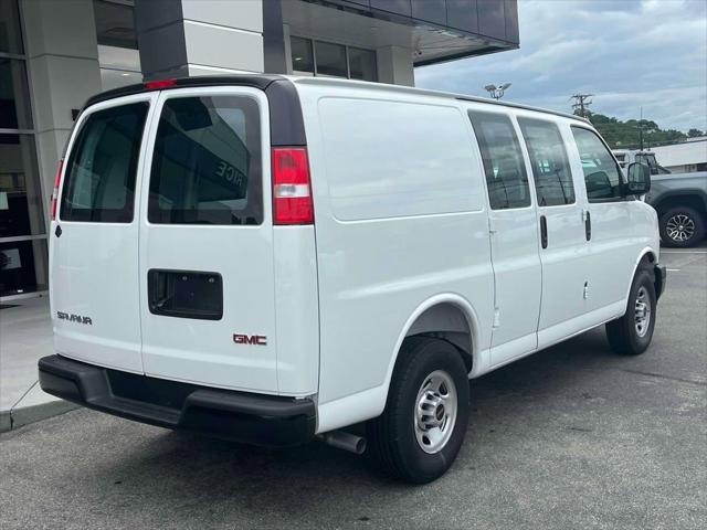2025 GMC Savana Cargo RWD 2500 Regular Wheelbase Work Van