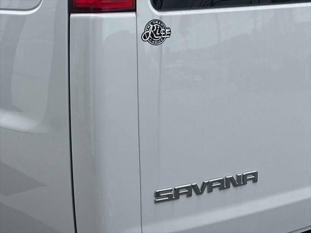 2025 GMC Savana Cargo RWD 2500 Regular Wheelbase Work Van