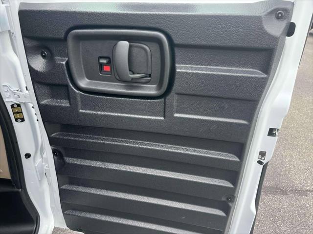 2025 GMC Savana Cargo RWD 2500 Regular Wheelbase Work Van