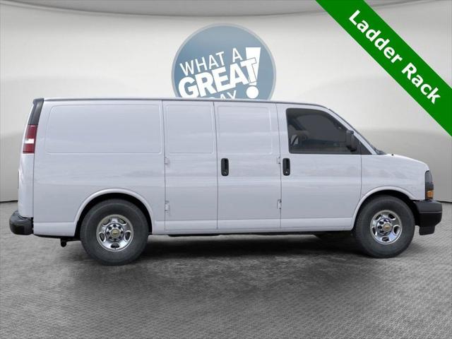 2025 Chevrolet Express Cargo Van RWD 2500 Regular Wheelbase WT