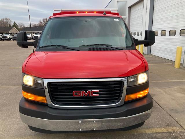 2025 GMC Savana Cutaway Work Van
