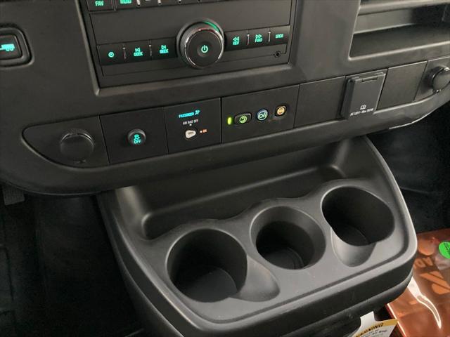 2025 GMC Savana Cutaway Work Van