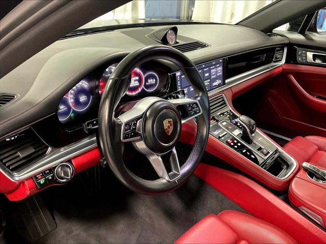 2020 Porsche Panamera 4