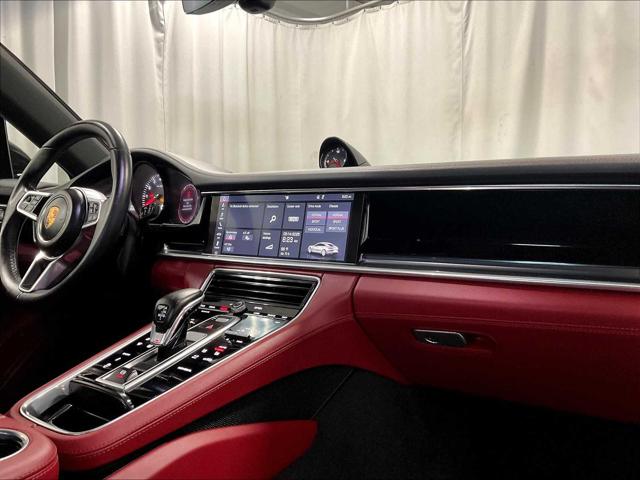 2020 Porsche Panamera 4