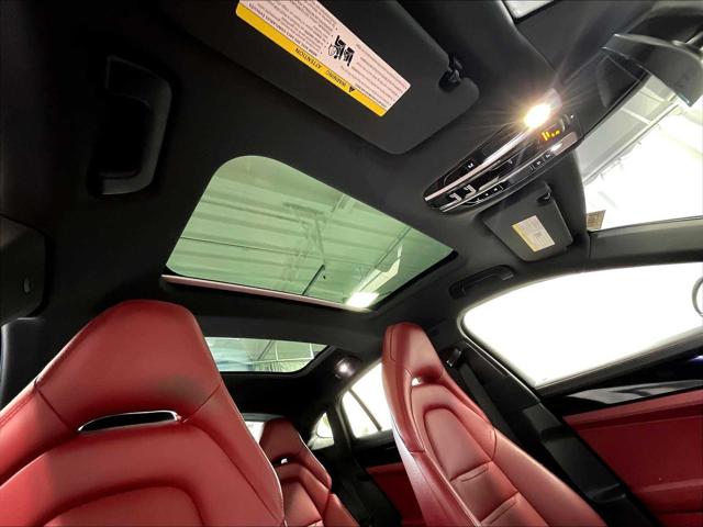 2020 Porsche Panamera 4