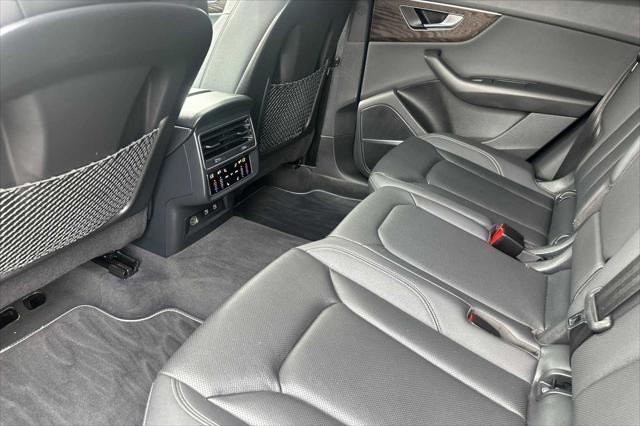 2021 Audi Q8 Premium Plus 55 TFSI quattro Tiptronic