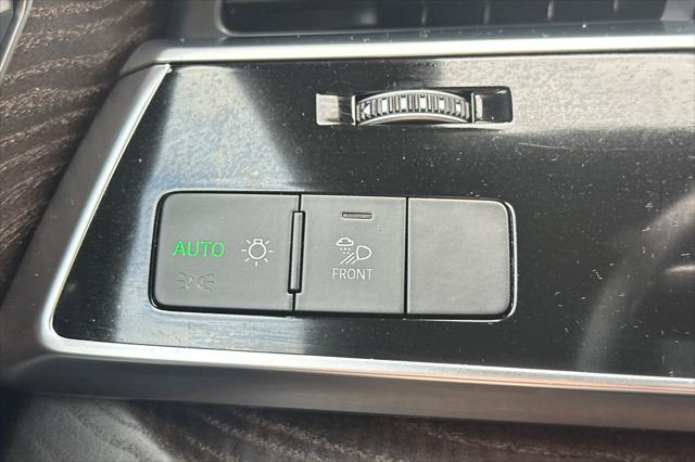 2021 Audi Q8 Premium Plus 55 TFSI quattro Tiptronic